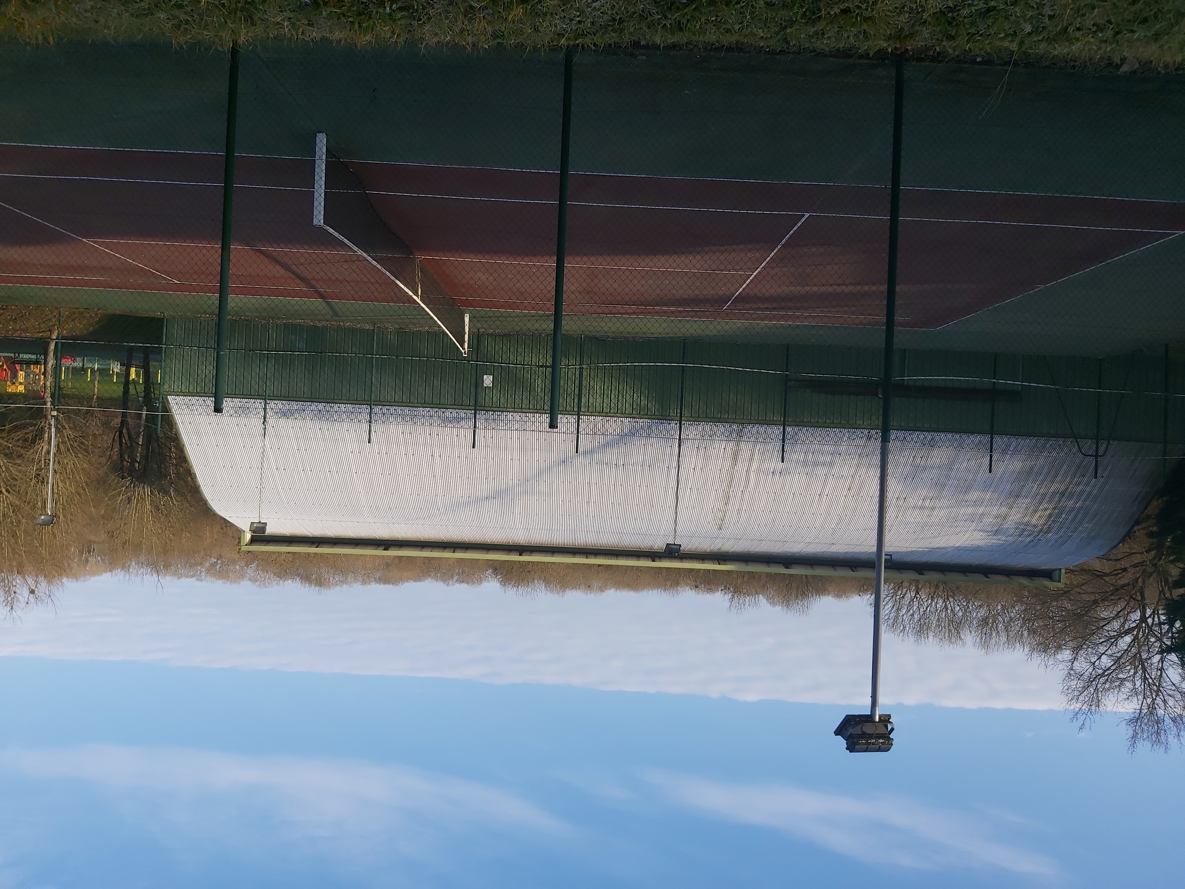 Tennis 2.jpg