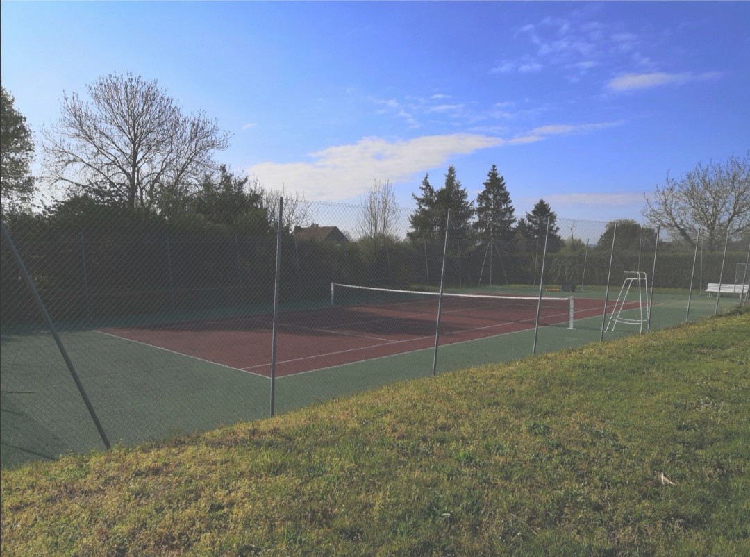 terrain de tennis 1.jpg