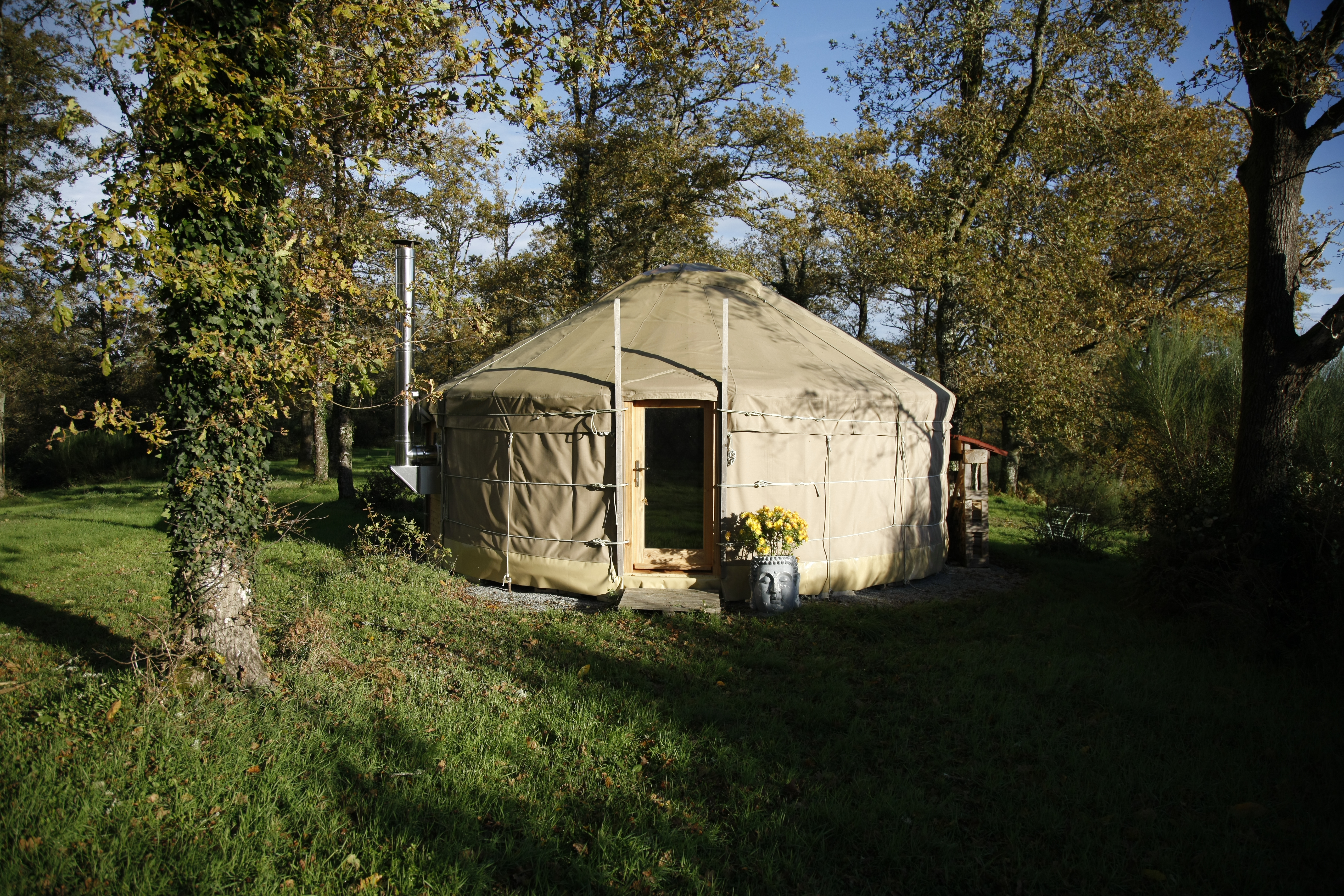 yurt.JPG