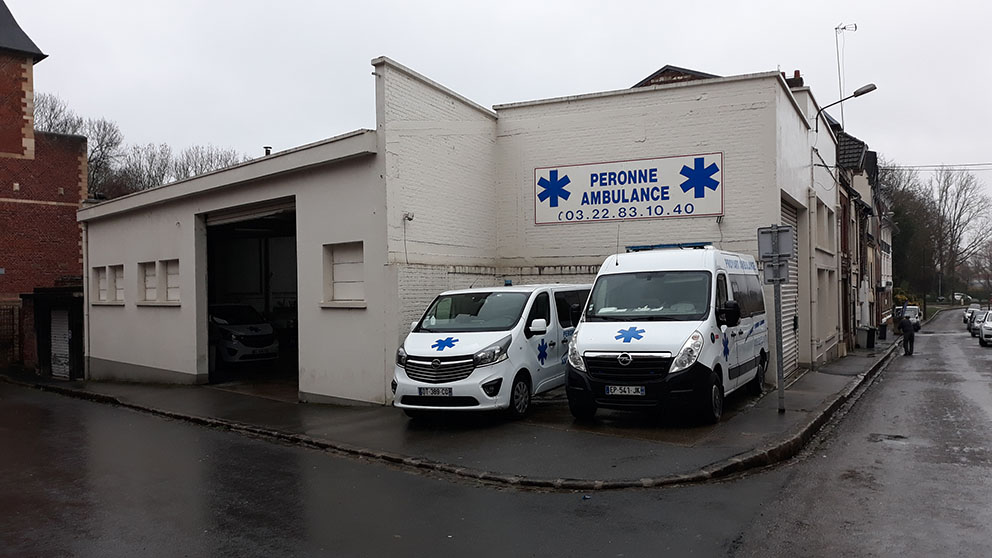 peronne ambulance.jpg