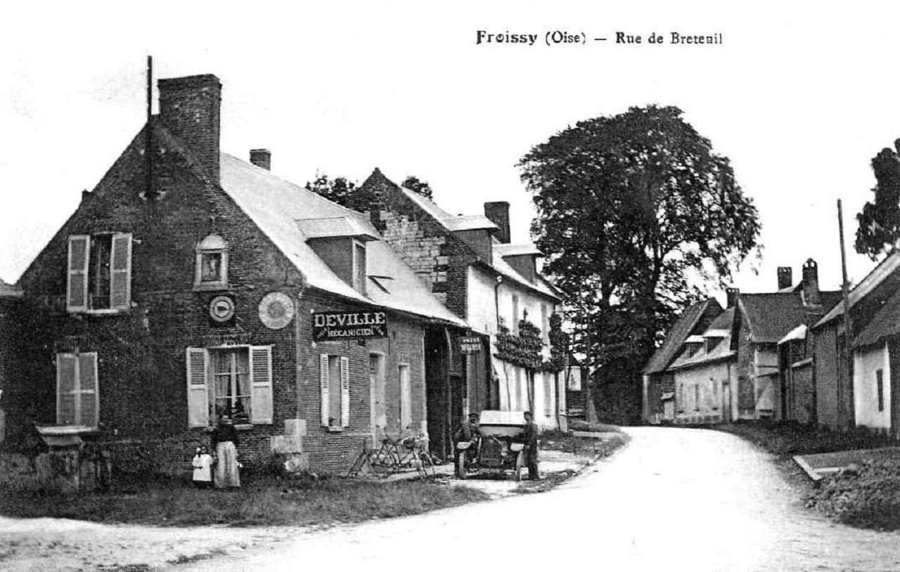 rue breteuil.jpg