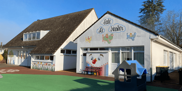 le moustier maternelle _2_ ajusté.png