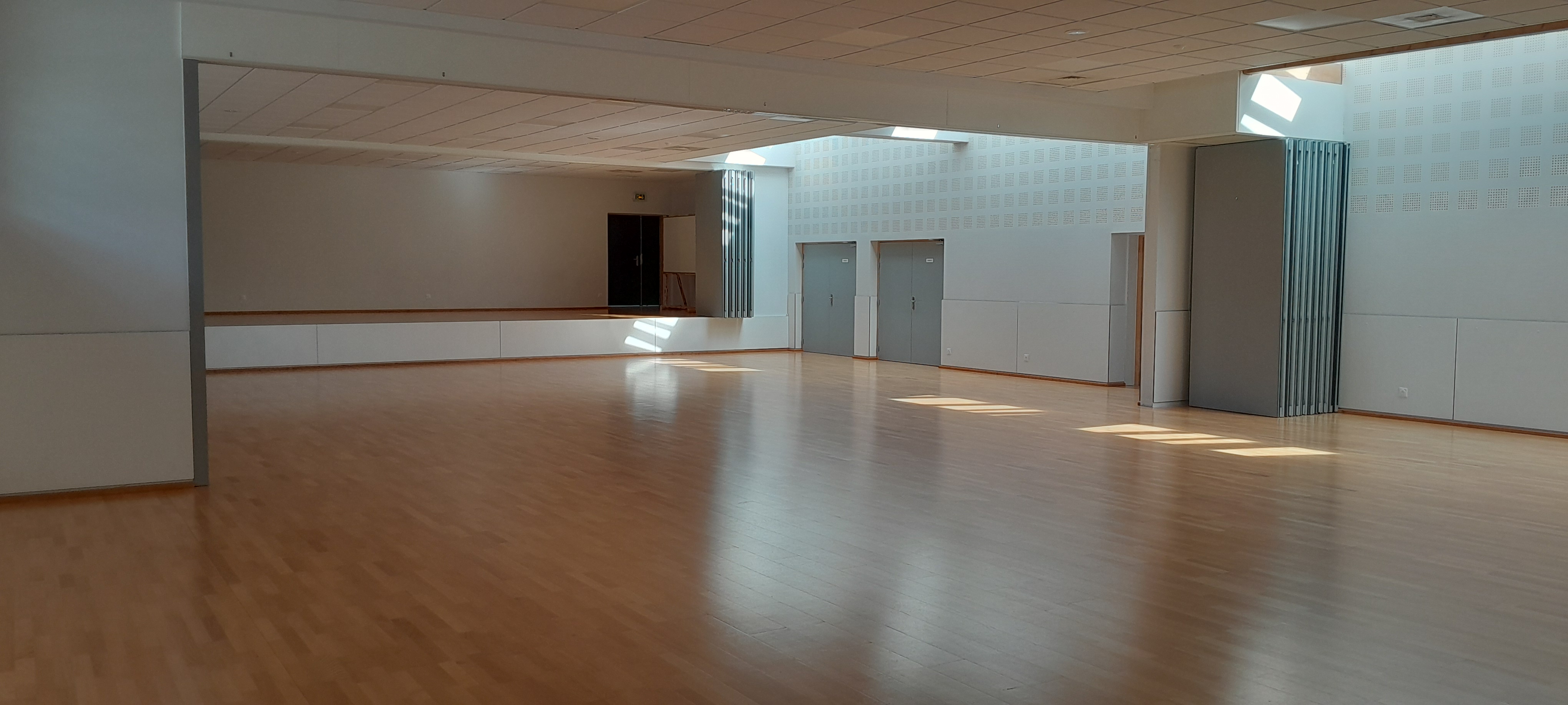 Grande salle.jpg