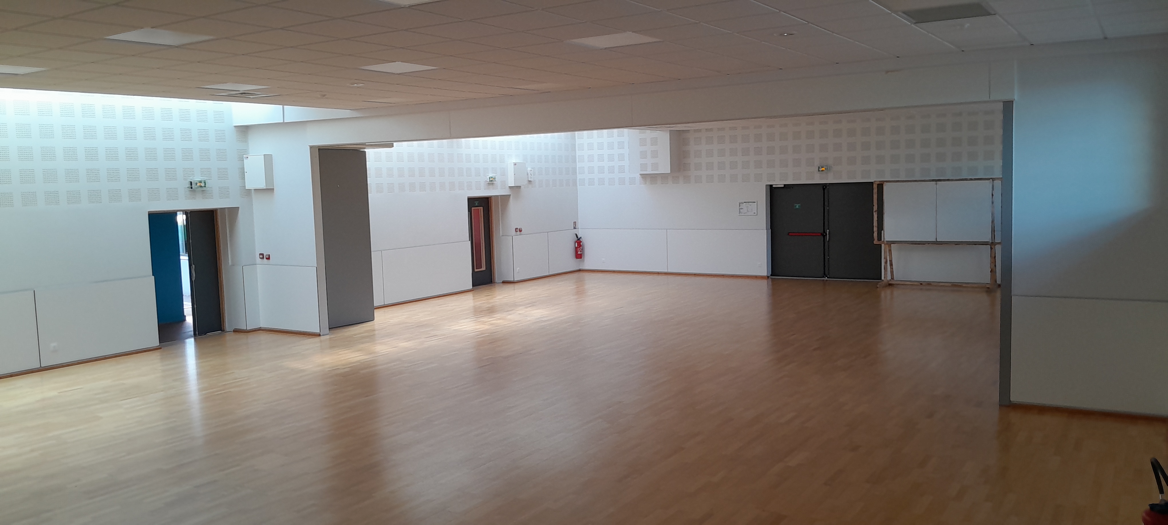 Grande salle 3.jpg
