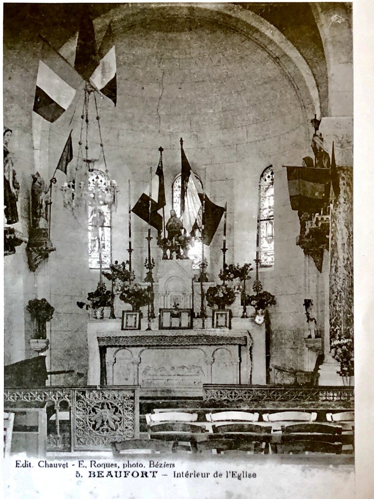 l_intéieur de l_église copie portable 2 _1_.jpg