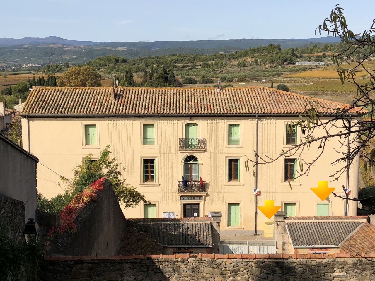 Mairie Beaufort la poste.jpg