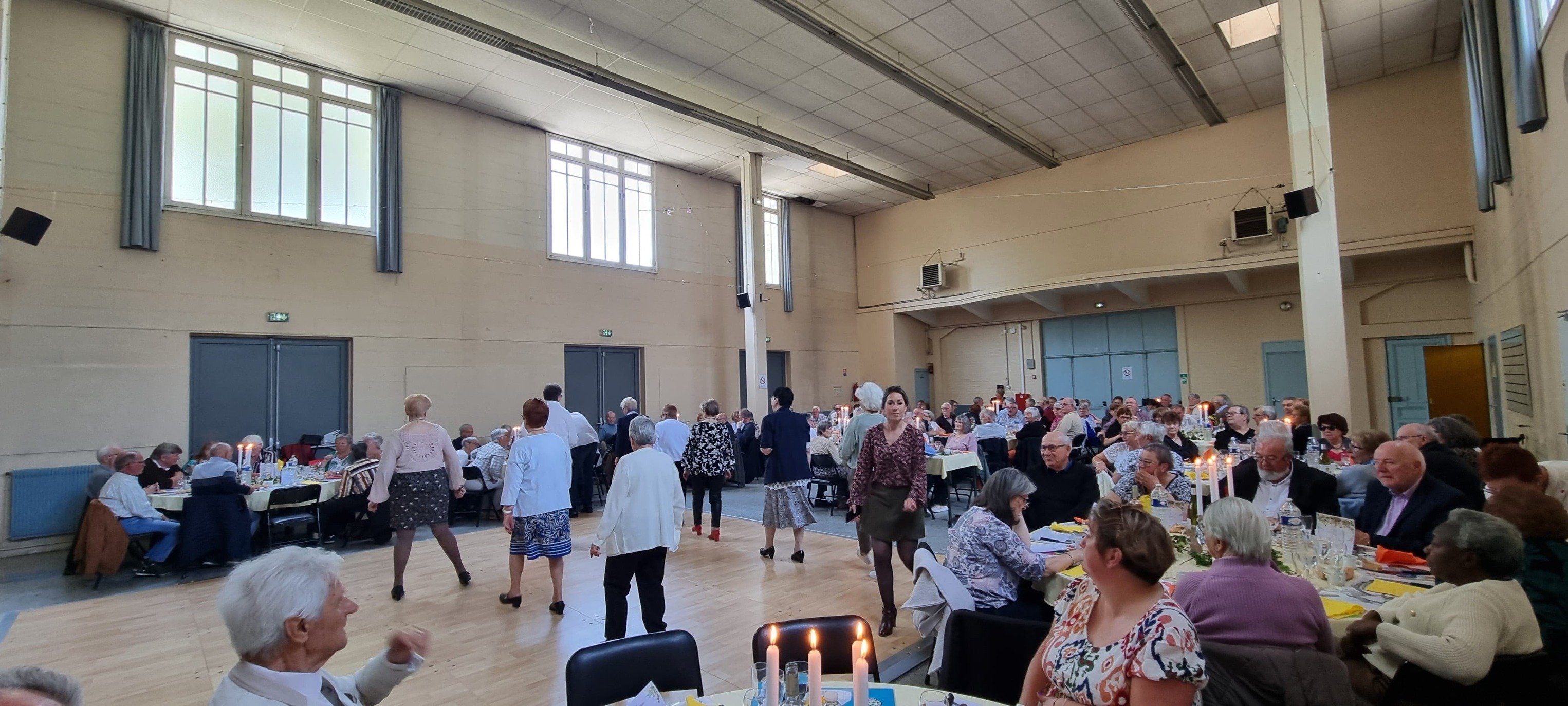 repas des ainés-5.jpg