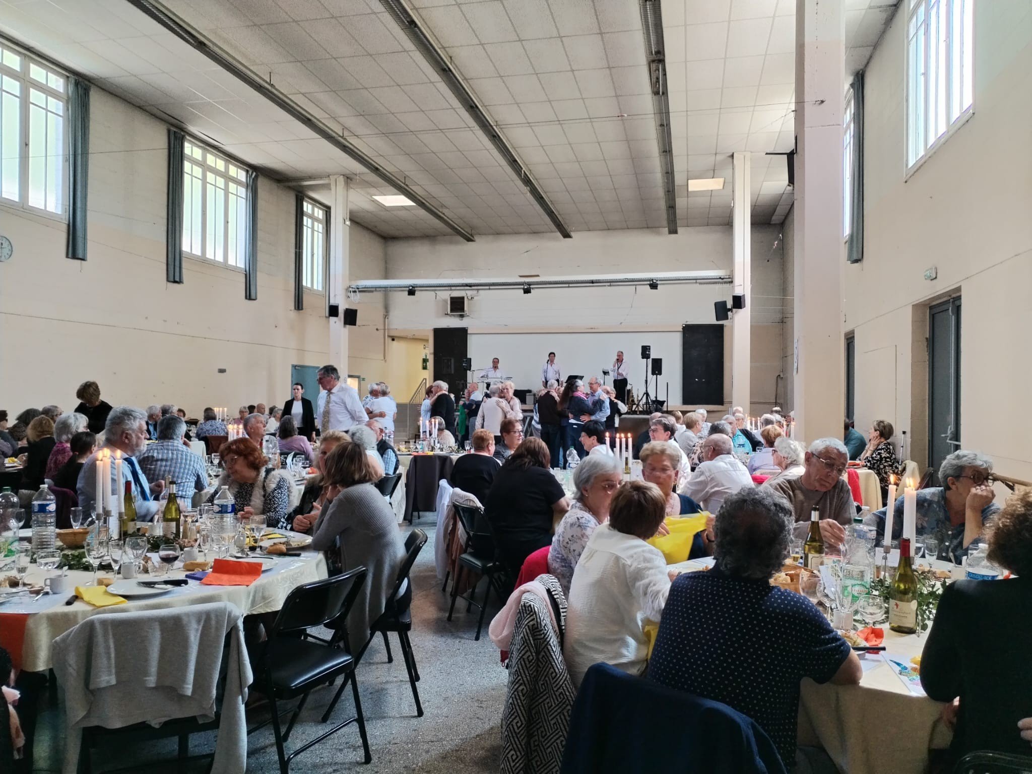 repas des ainés-6.jpg