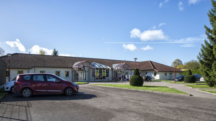 Ecole sasf.jpg
