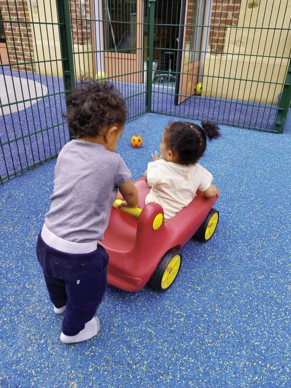 creche-croissy-beaubourg-bebe.jpg