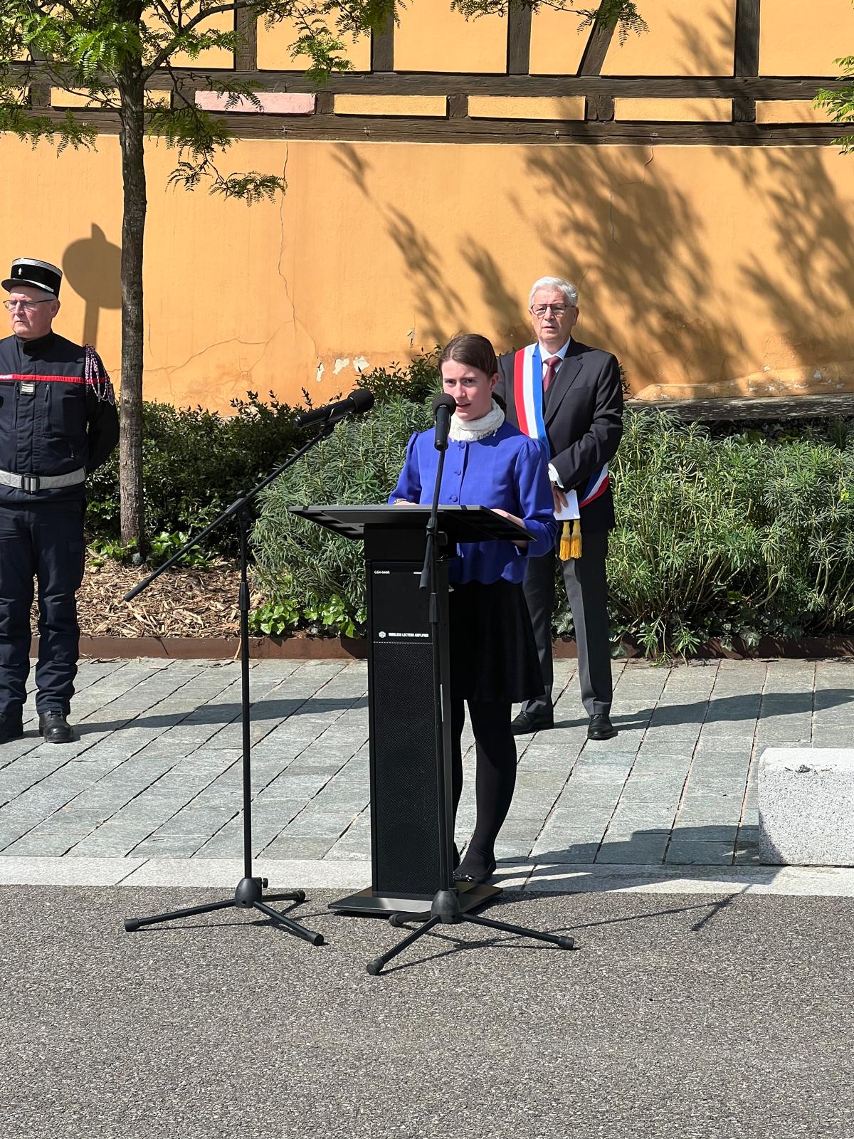 MAIRE 03 ET MARIE.jpg