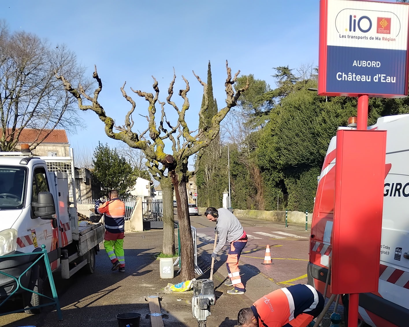 Abri bus à l'arrêt château