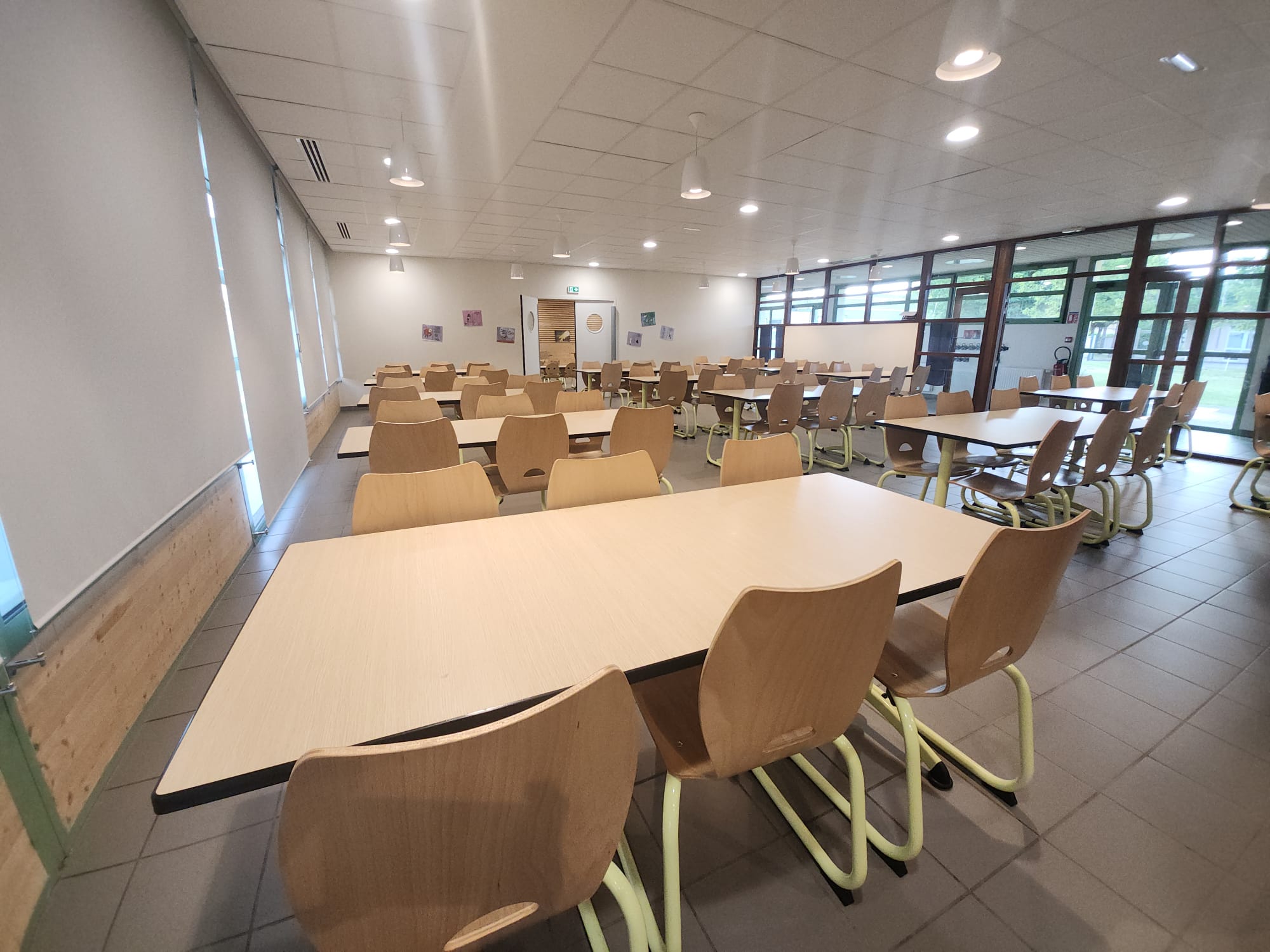 cantine_elementaire.jpg