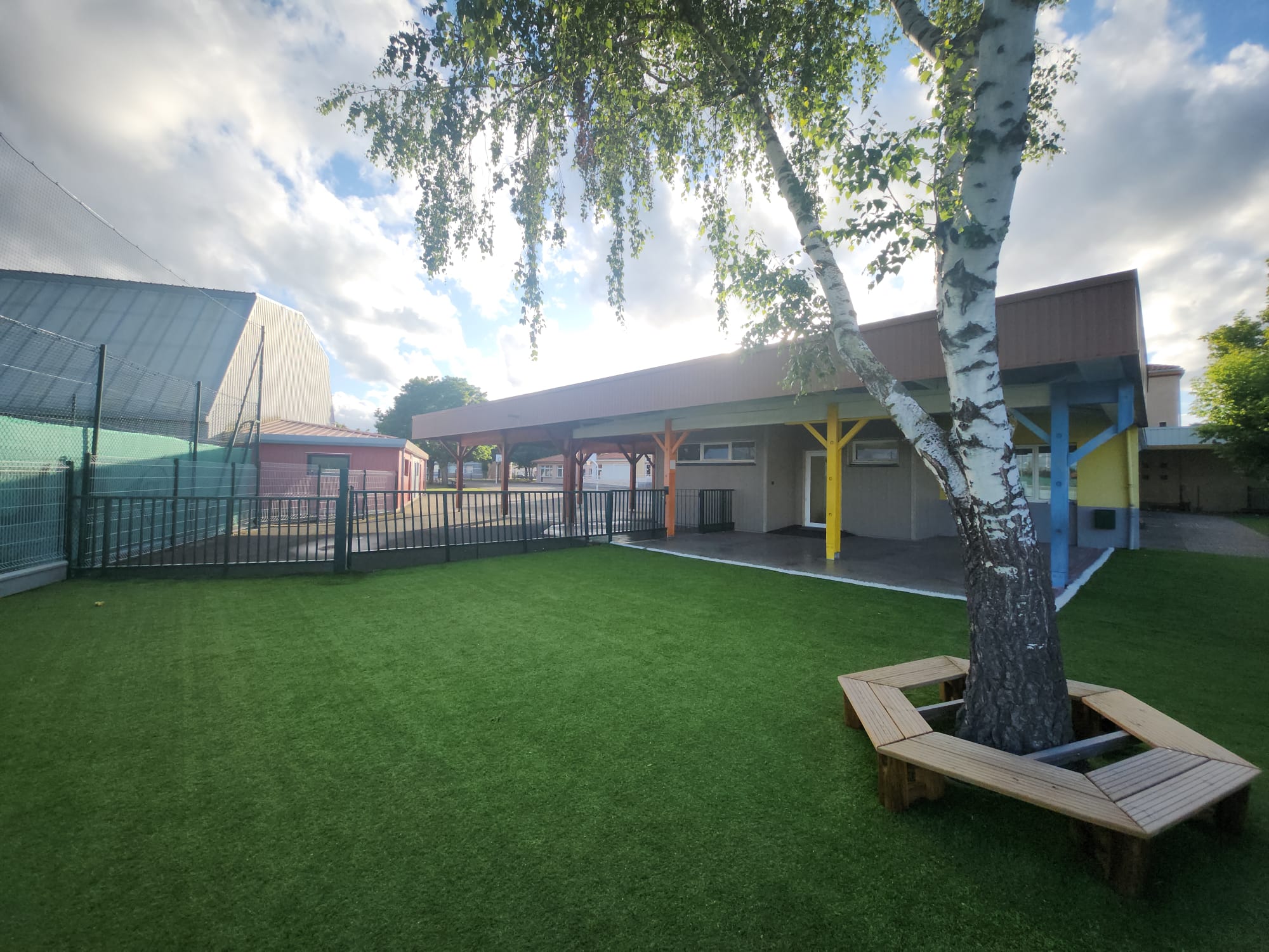 Maternelle_exterieur.jpg