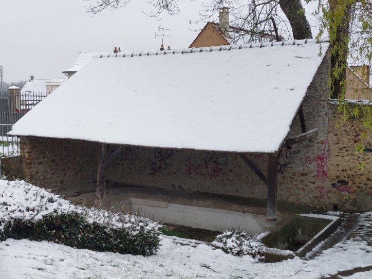 Lavoir Dourdan.jpg