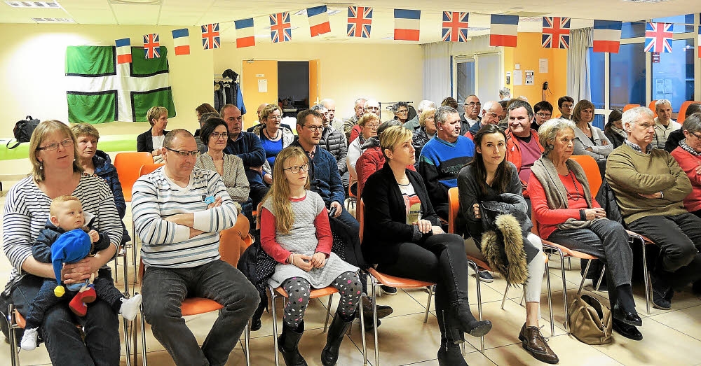 Comité de jumelage Bideford Landivisiau.jpg