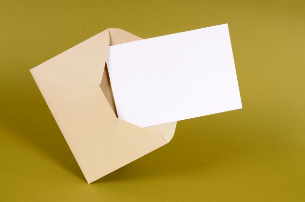 enveloppe-brun-simple-carte-message-vierge_1101-1169.jpg