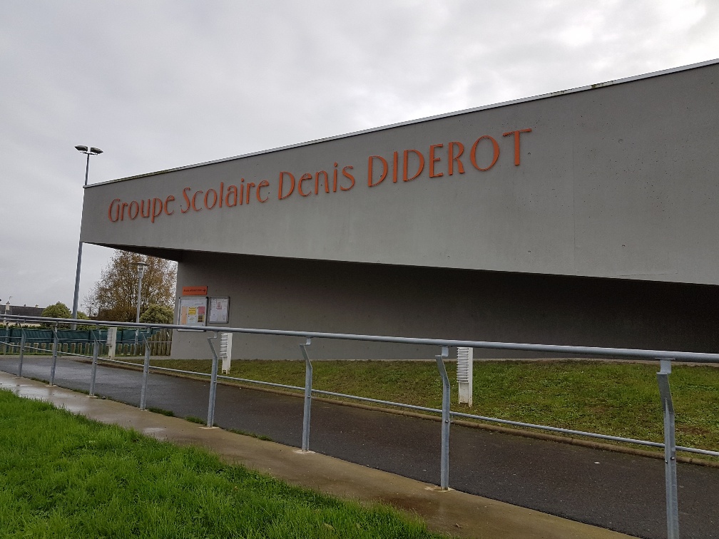 Groupe scolaire Denis Diderot.jpg