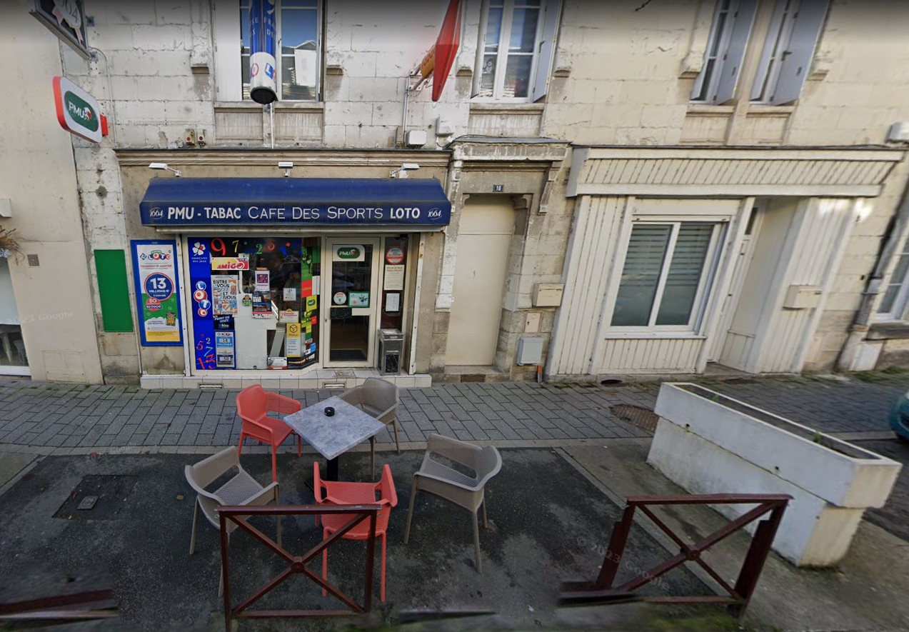 CAFE DES SPORTS VOUVRAY.jpg
