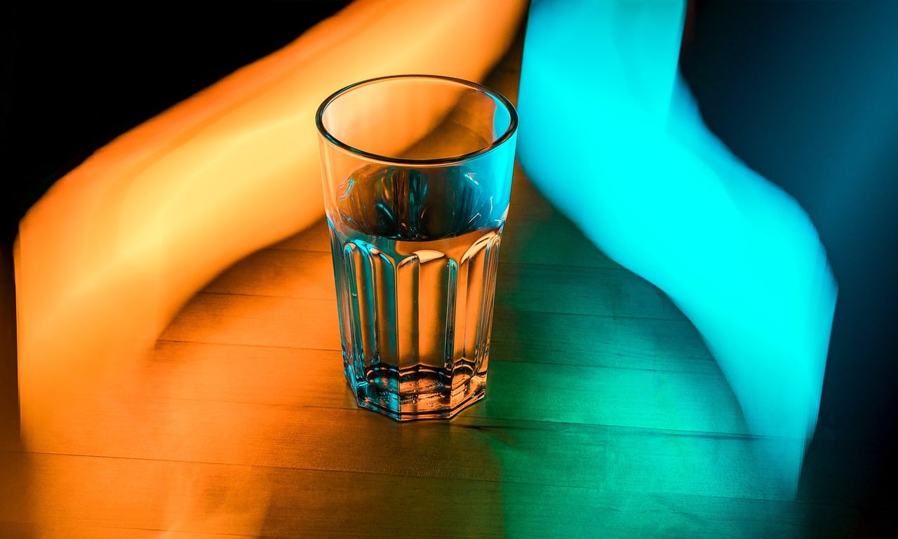 qimono-glass-1730494_1280.jpg