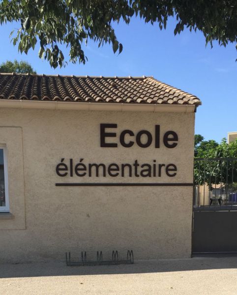 ecole élémentaire.jpg