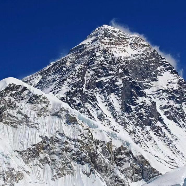 Piolet de verre Everest.jpg