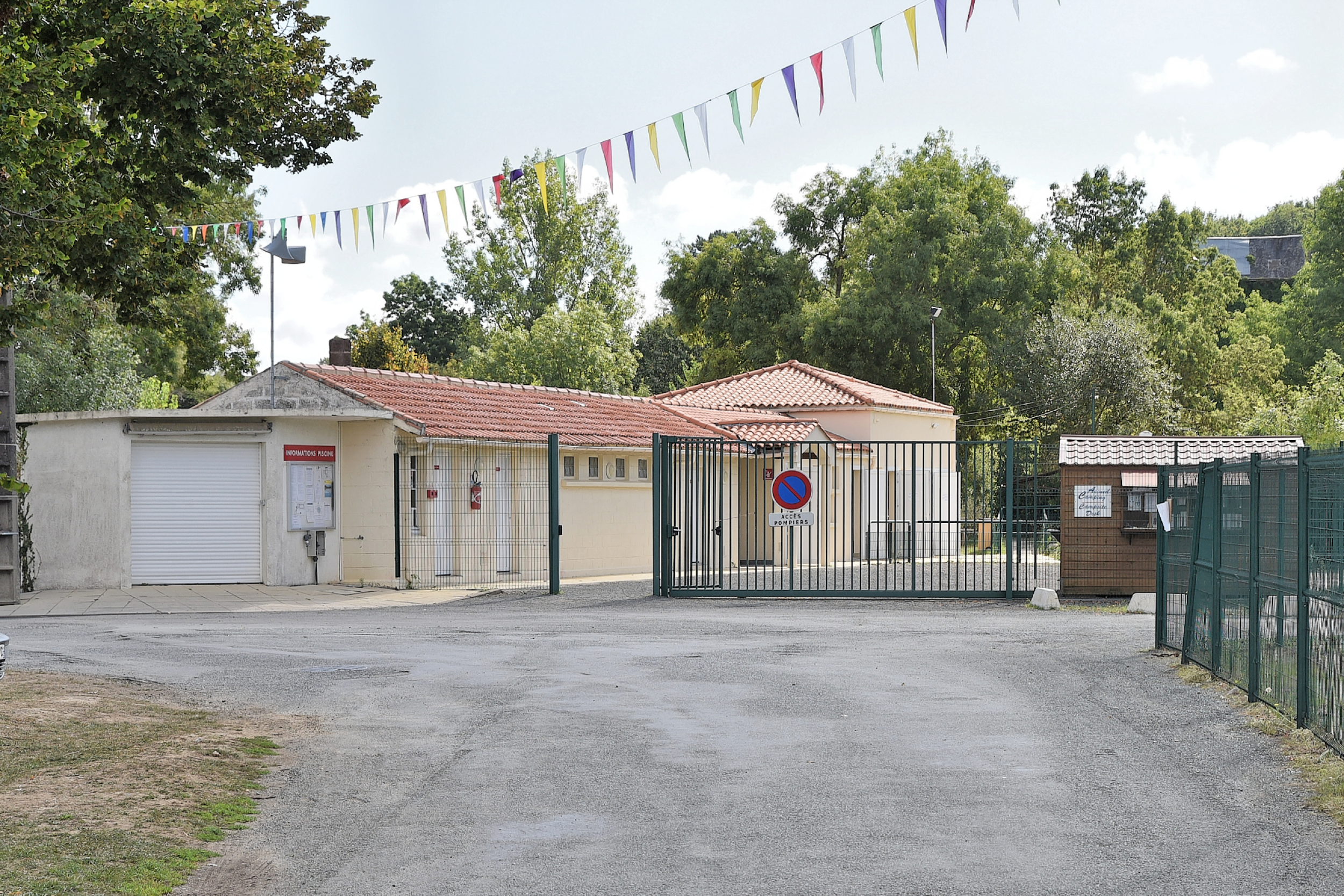 DSC_1043_201_piscine.jpg