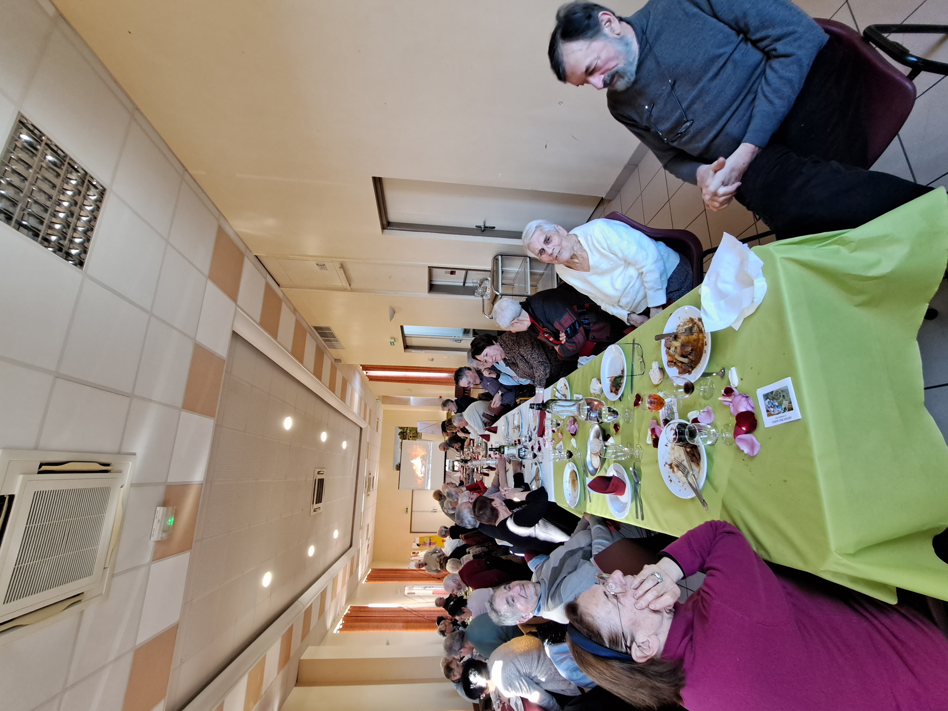 tablée 2 repas ainés.jpg