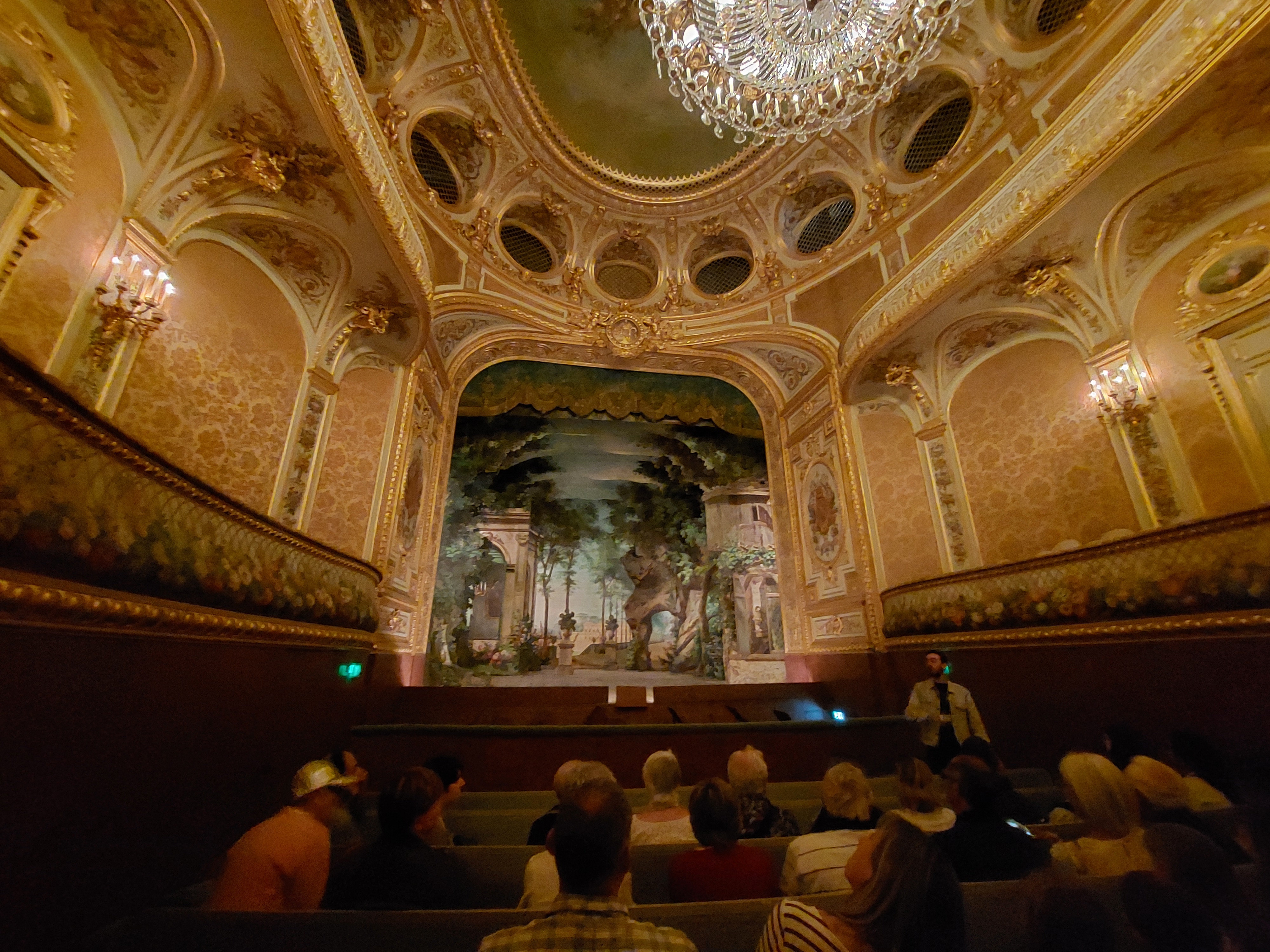 Théâtre.jpg