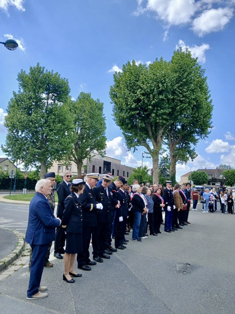 08 mai 4.jpg