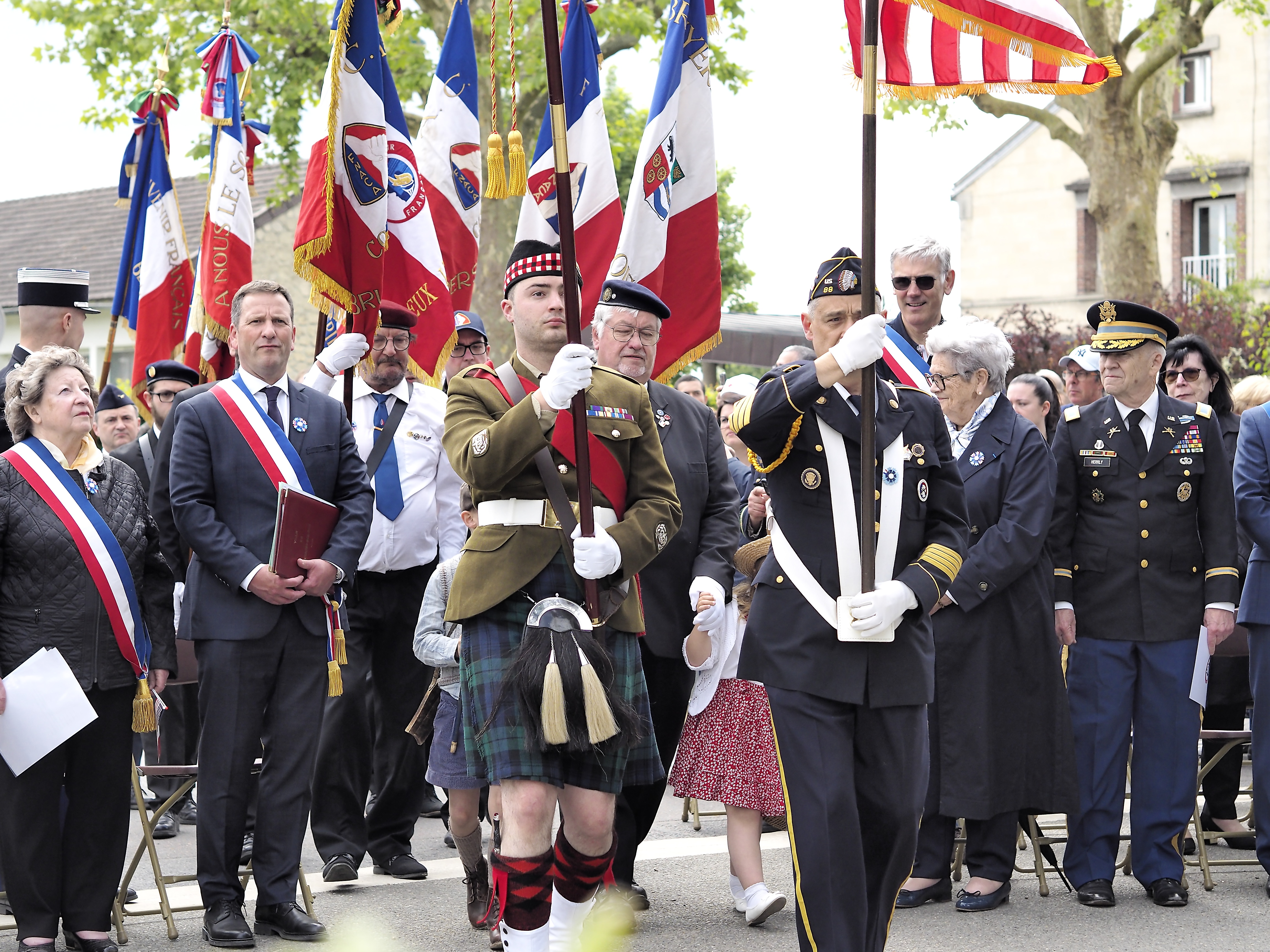 8Mai2025BernesSurOise_BK82658.jpg