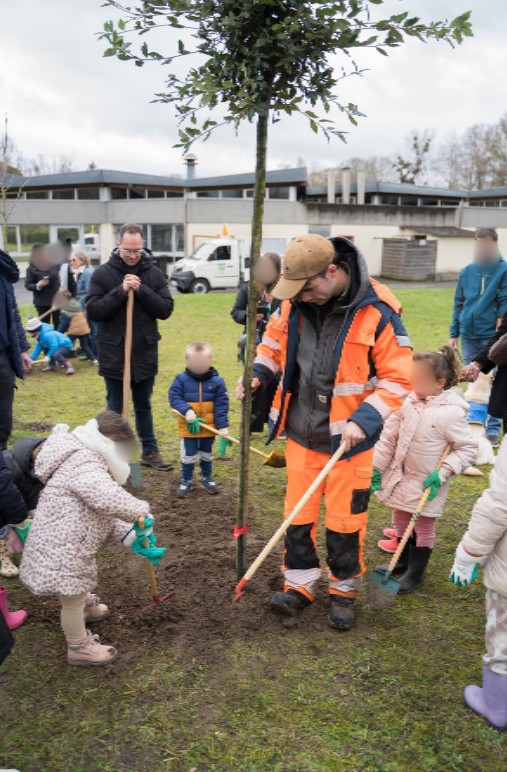 Capture d’écran 2025-12-04 140134 arbre des 3ans .jpg