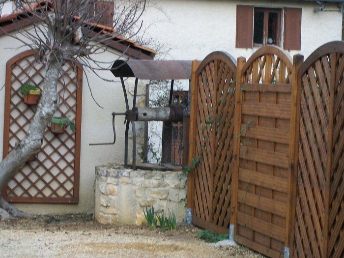 Puit - 1 route de Pouzac.jpg