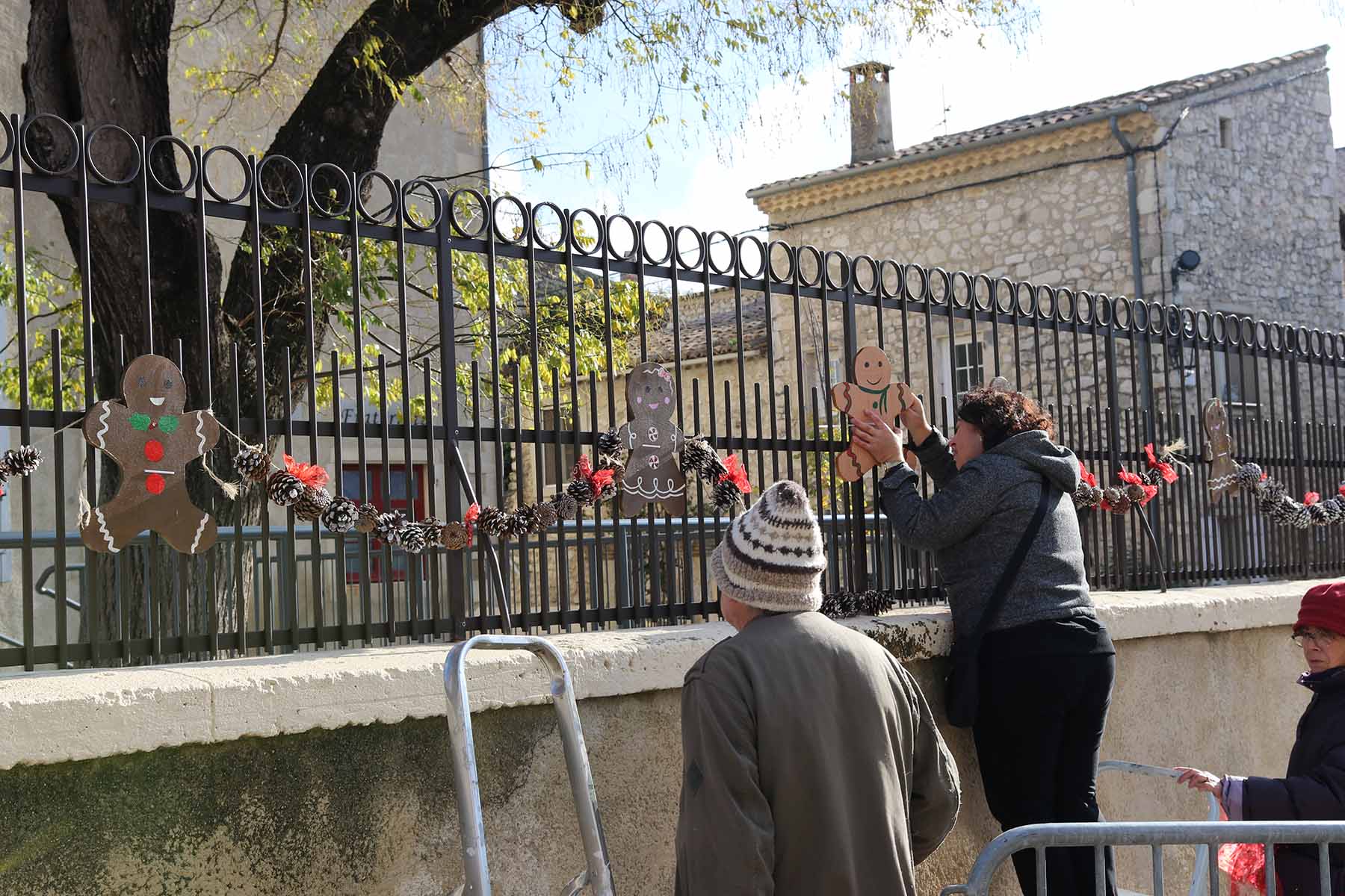 ©goticaardecana Jérôme Rolland- Noel decoration LGA 301122 - 2022-11-30 11.54.19.jpg