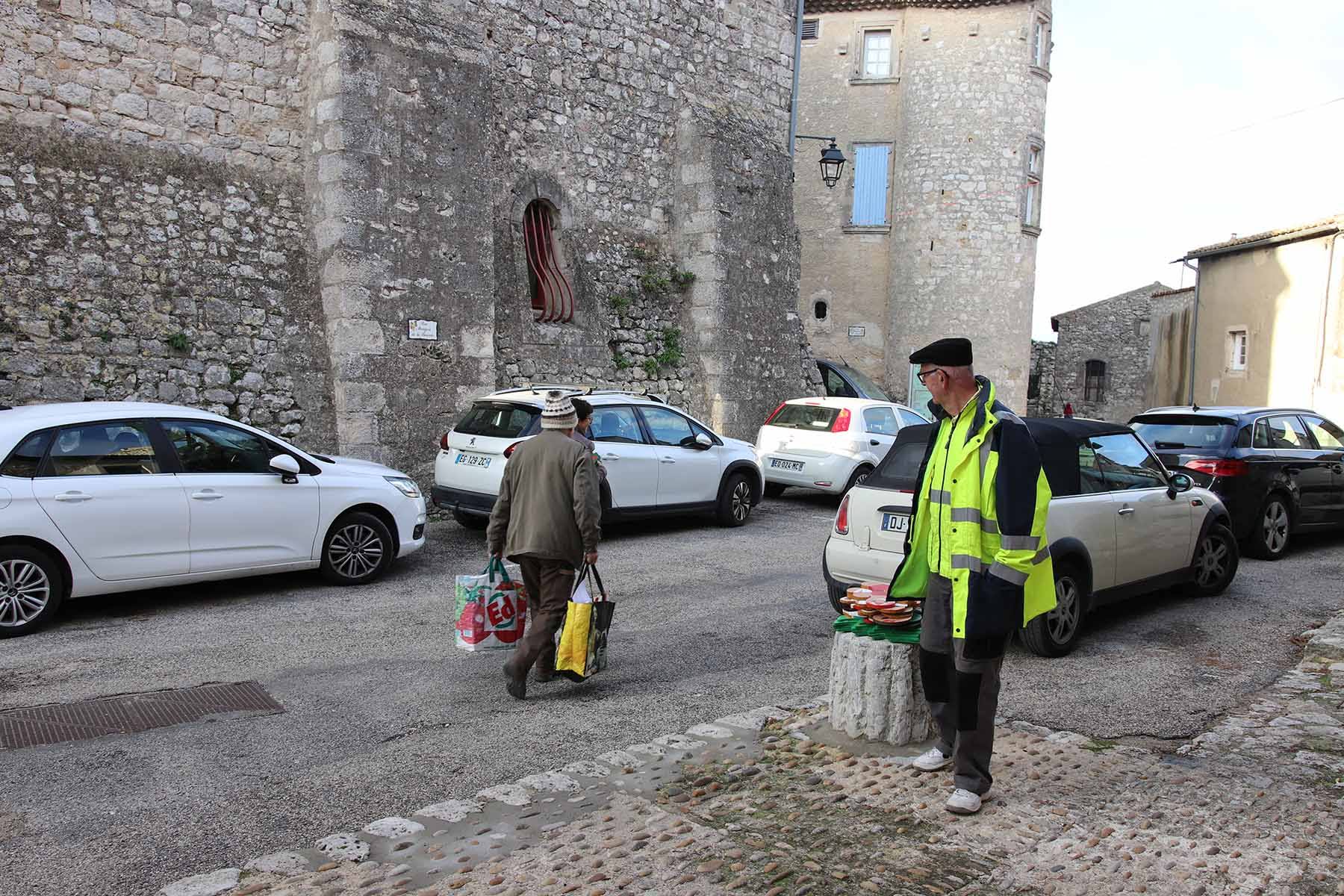 ©goticaardecana Jérôme Rolland- Noel decoration LGA 301122 - 2022-11-30 09.22.38.jpg