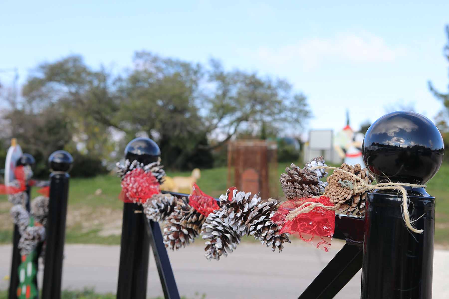 ©goticaardecana Jérôme Rolland- Noel decoration LGA 301122 - 2022-11-30 11.49.17.jpg