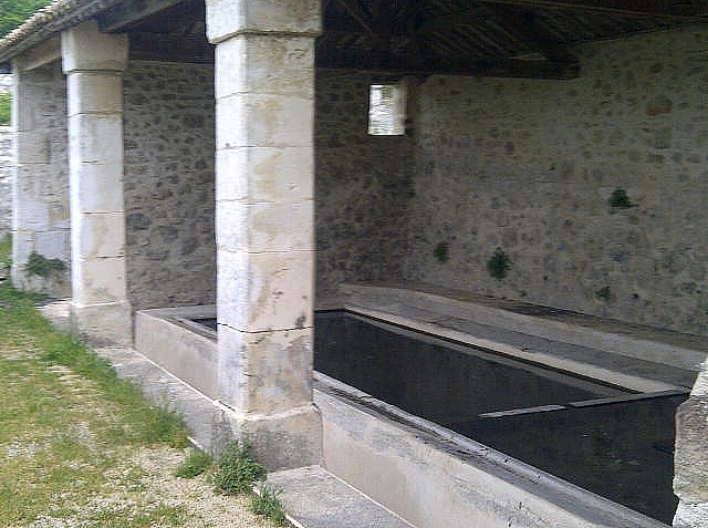 LGA - SITE Village - Lavoir.jpg