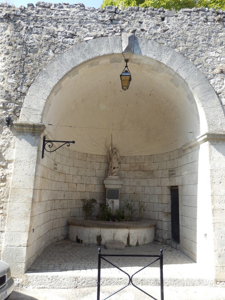 LGA - Fontaine st michel _1_.jpg