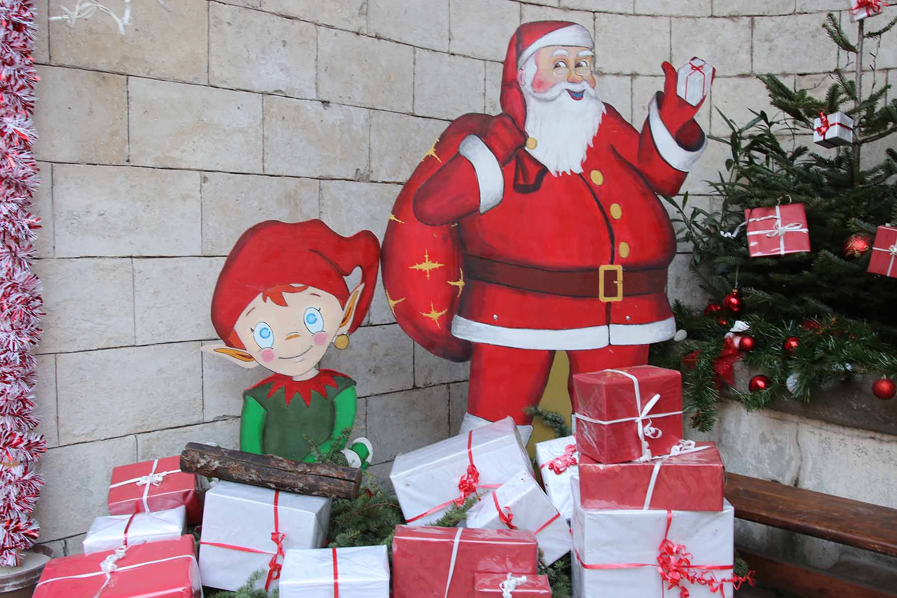 ©goticaardecana Jérôme Rolland- Noel decoration LGA 301122 - 2022-11-30 16.33.28.jpg