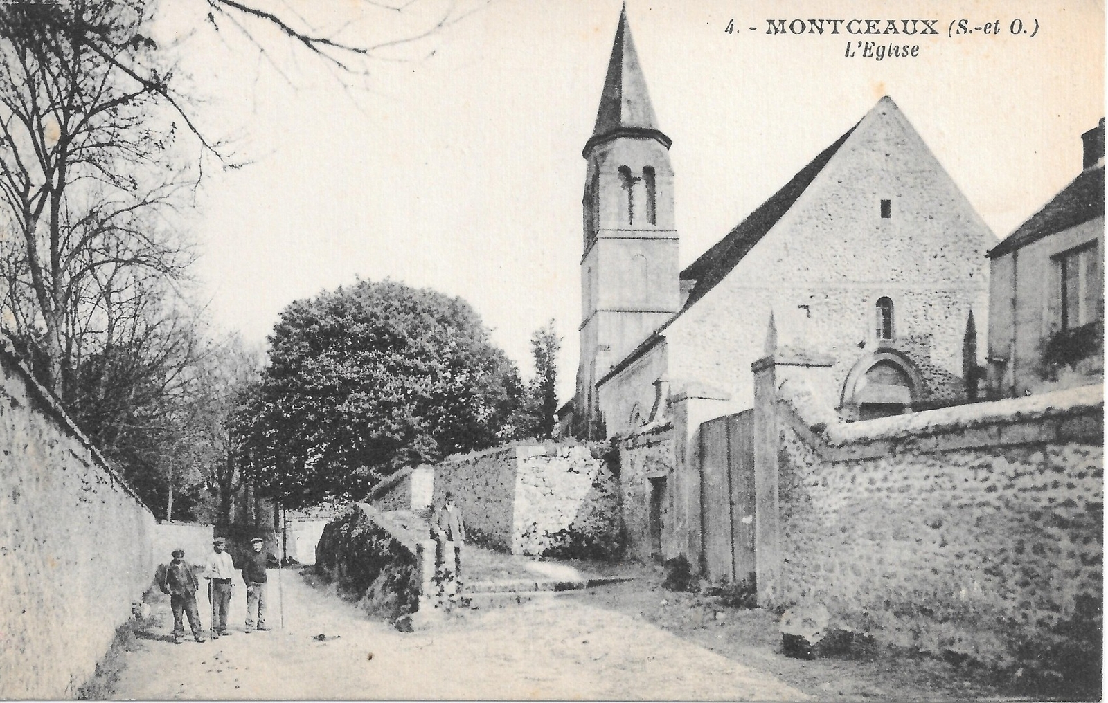 Eglise de Montceaux AVANT.jpg