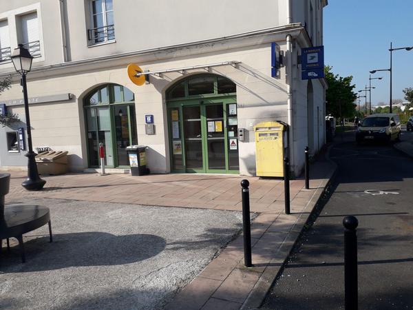 Banque postale.jpg