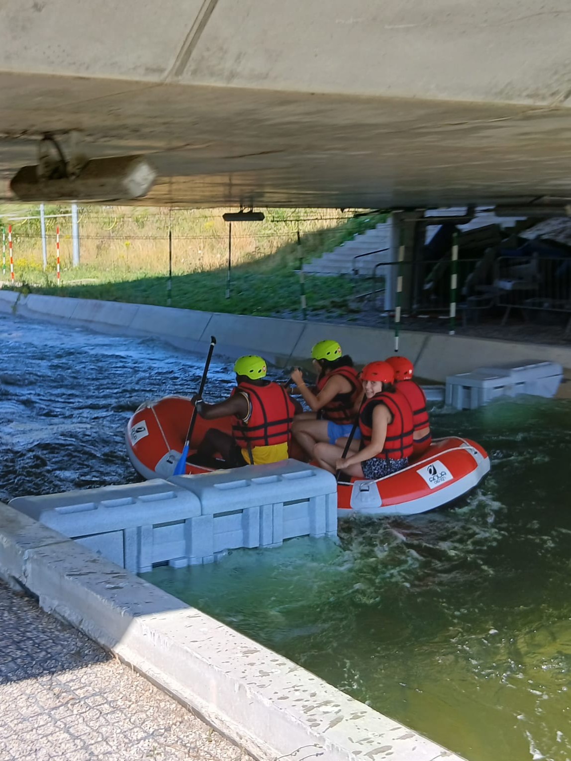 AJC Rafting4.jpg