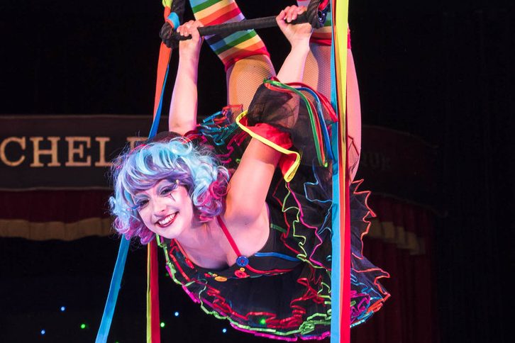 cirque.jpg cirque.jpg