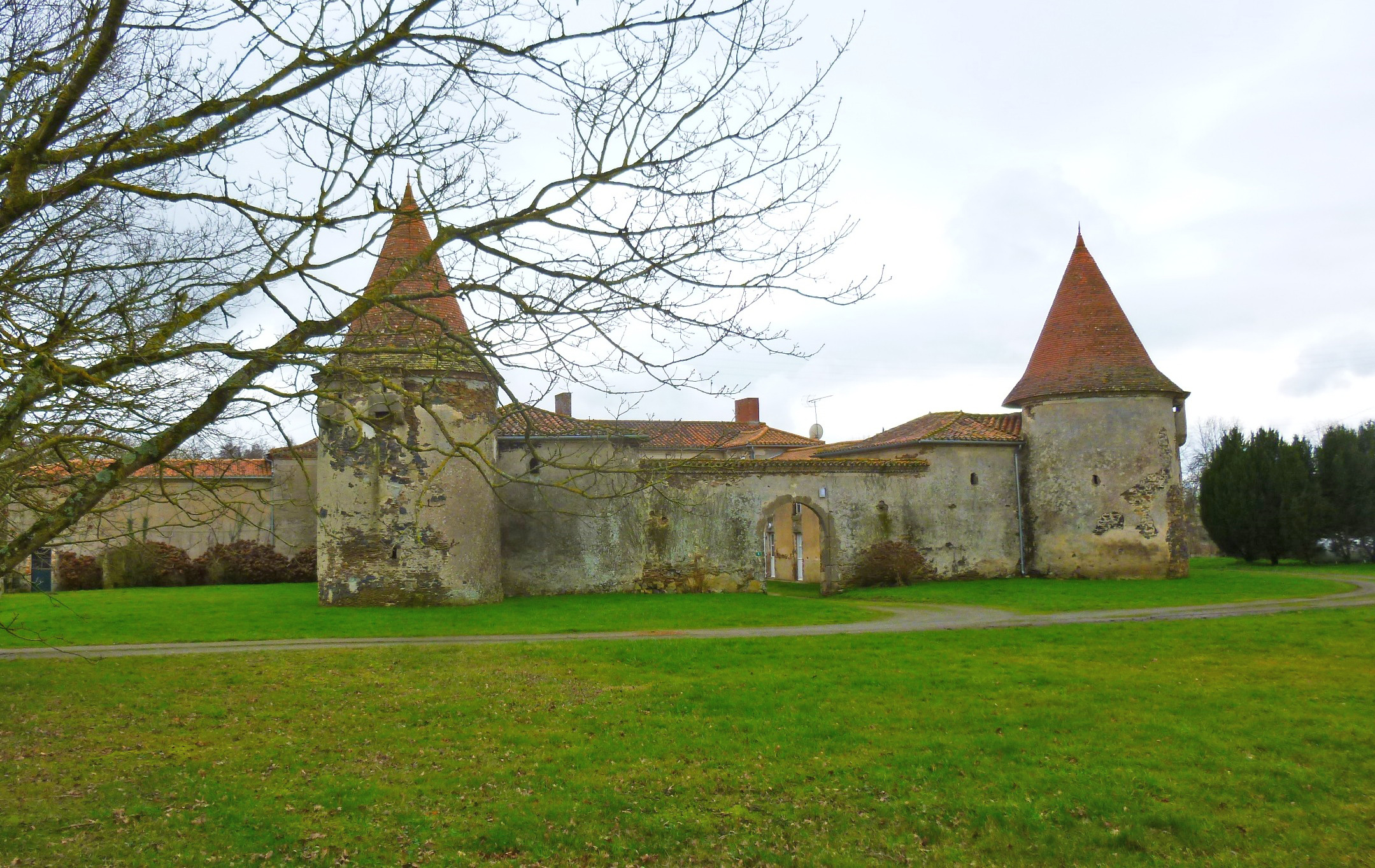 Logis de Saint Mars.JPG