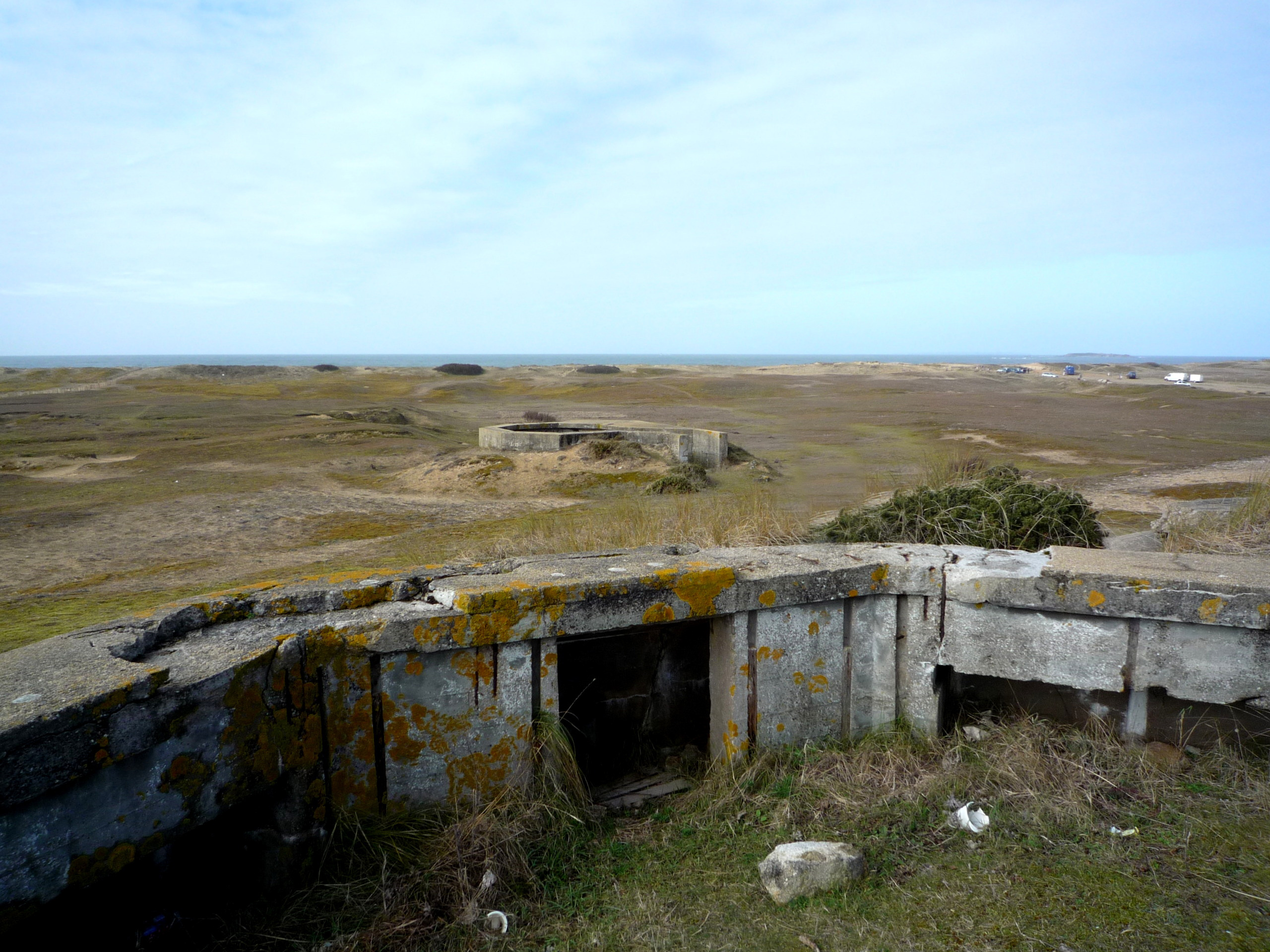 08.03-elio bunker6.JPG