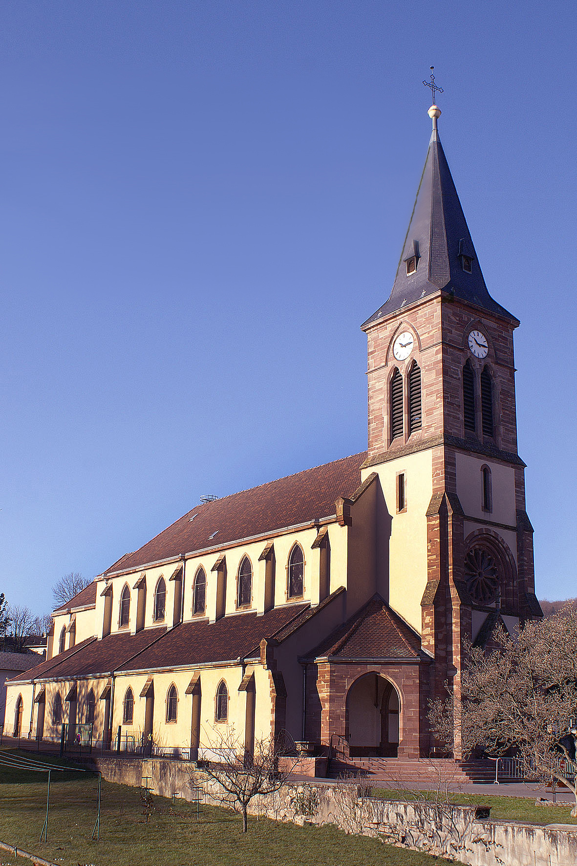 Eglise 03.jpg