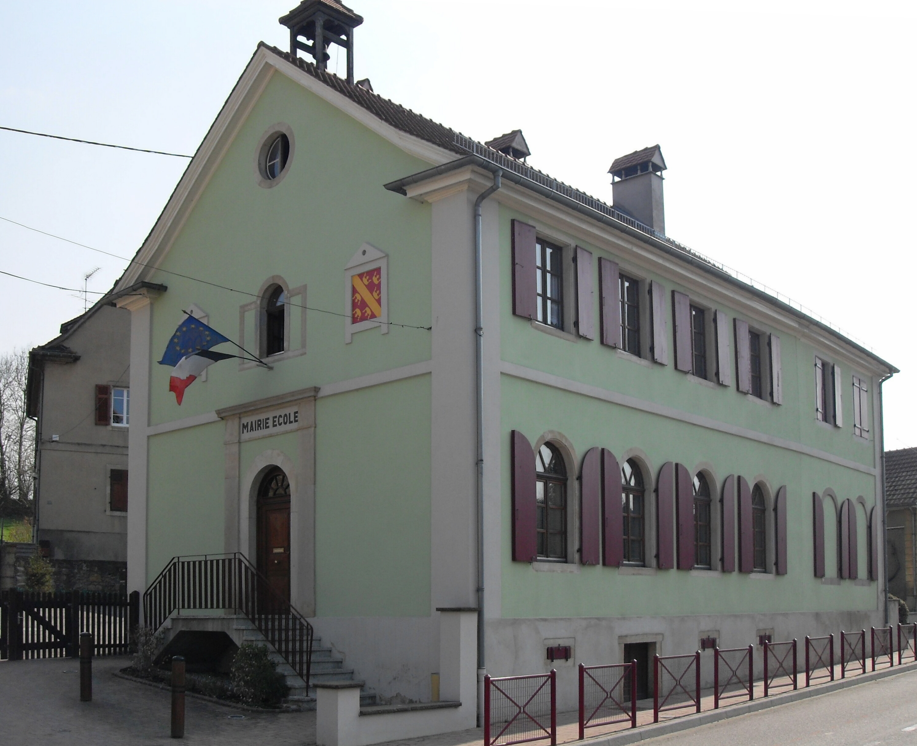 Kœtzingue,_Mairie-école.jpg