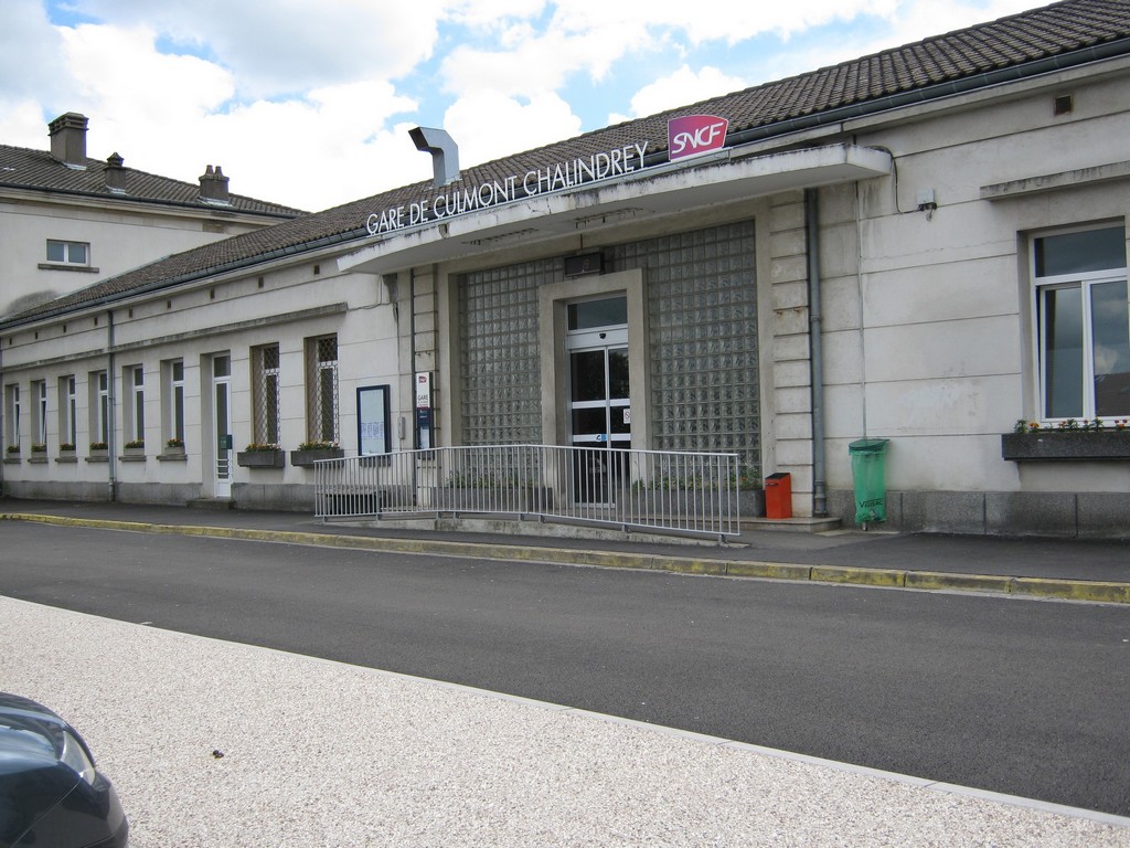 SNCF_CHALINDREY_GARE.JPG