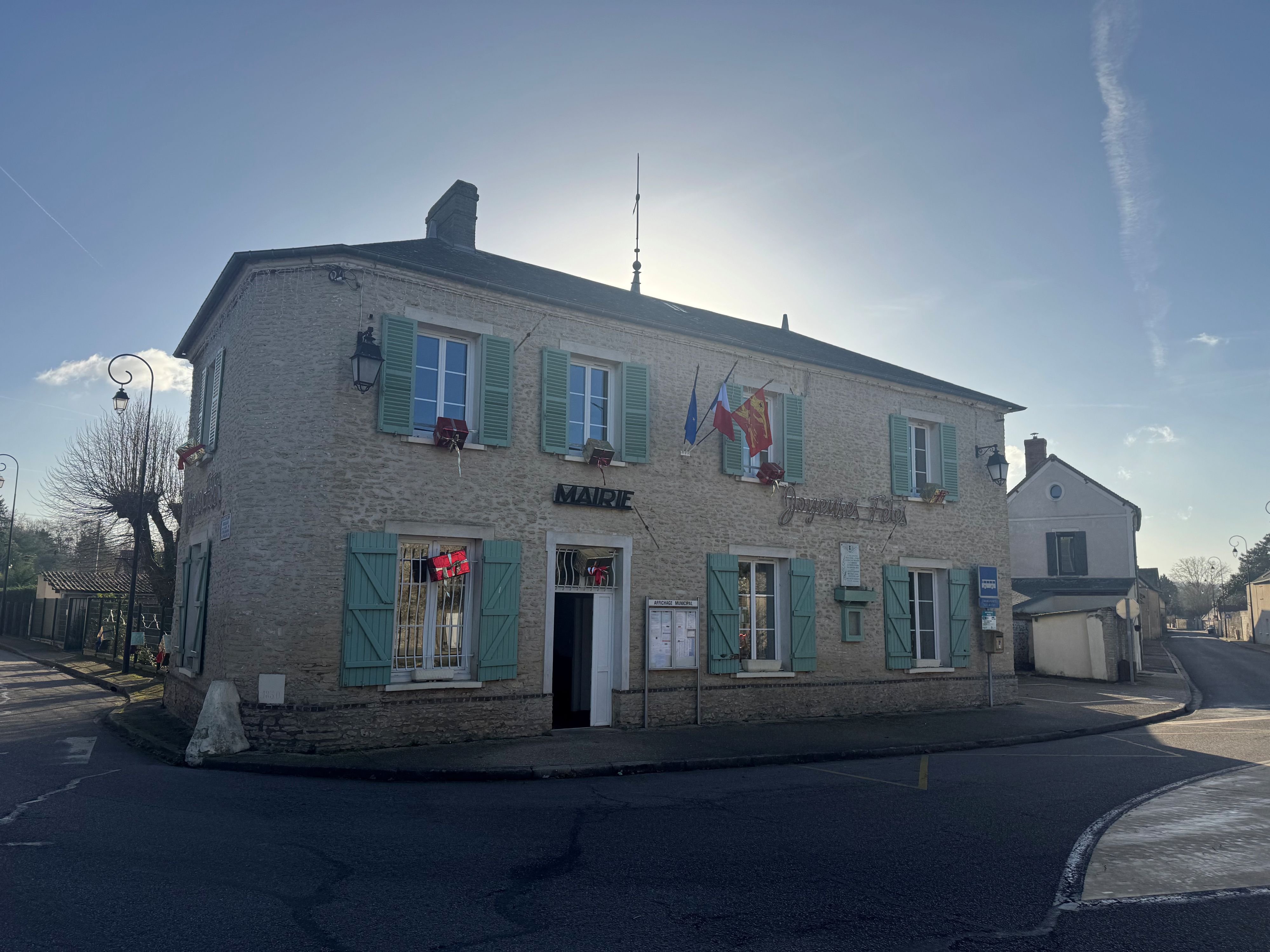 Mairie Vaux-sur-Eure_photo bandeau.jpg