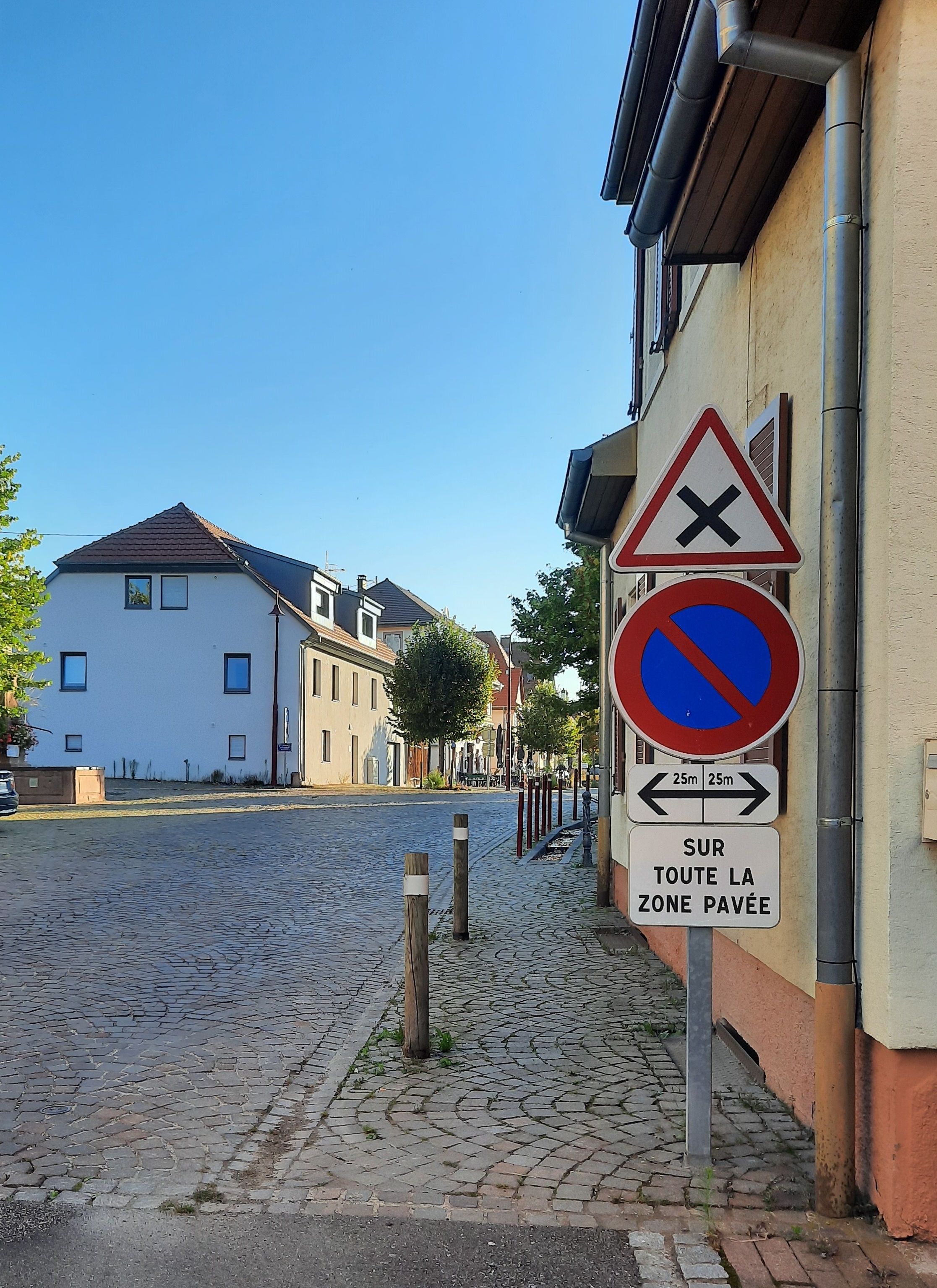 panneau interdiction tilleuils.jpg